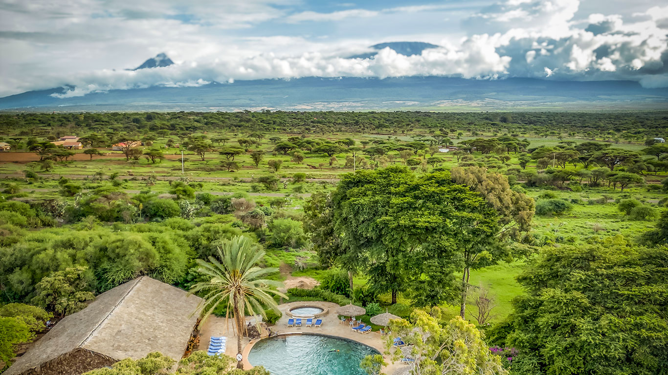 ASL SwimingPool Kili