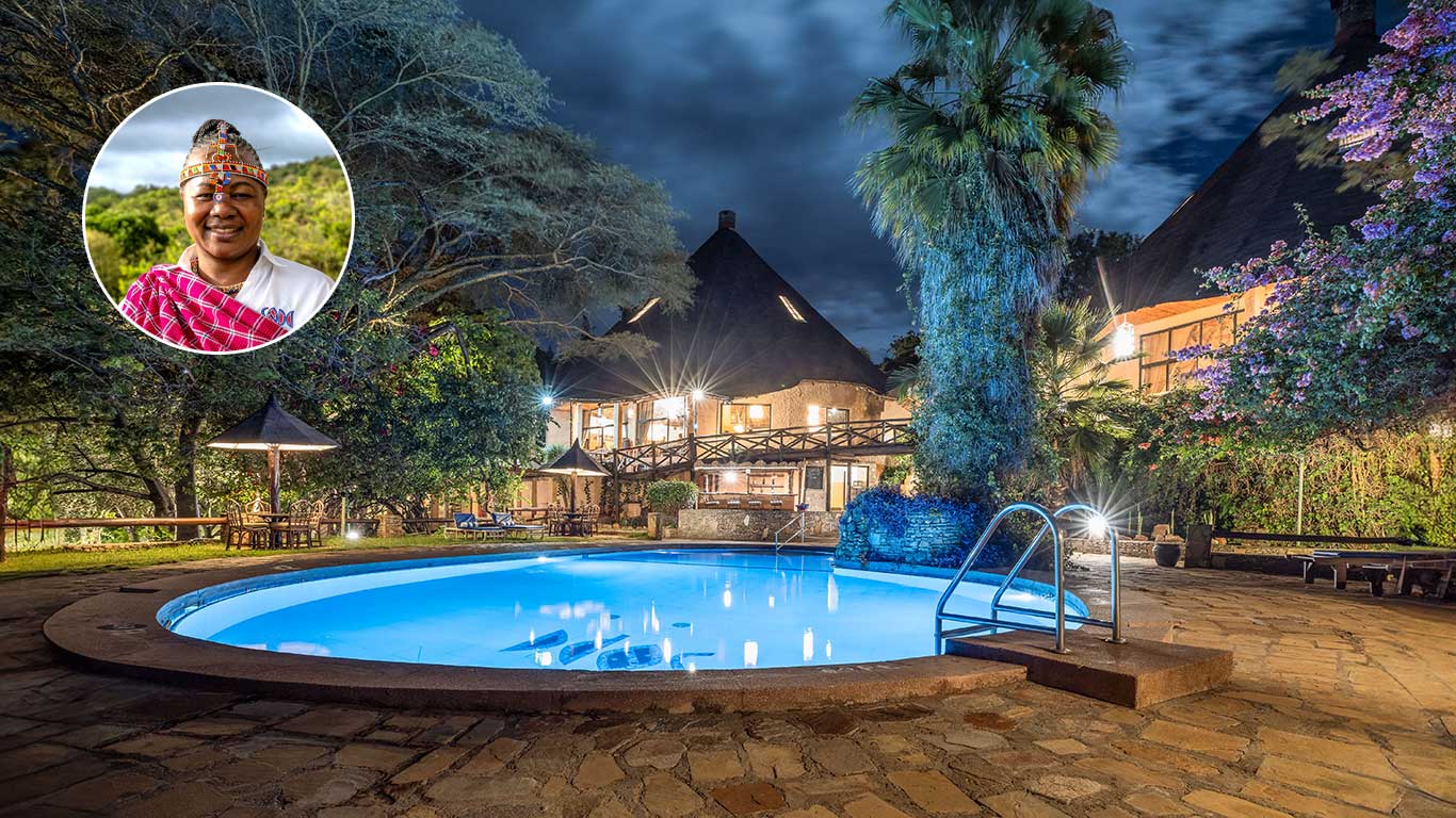 Ludi ExteriorNightPool